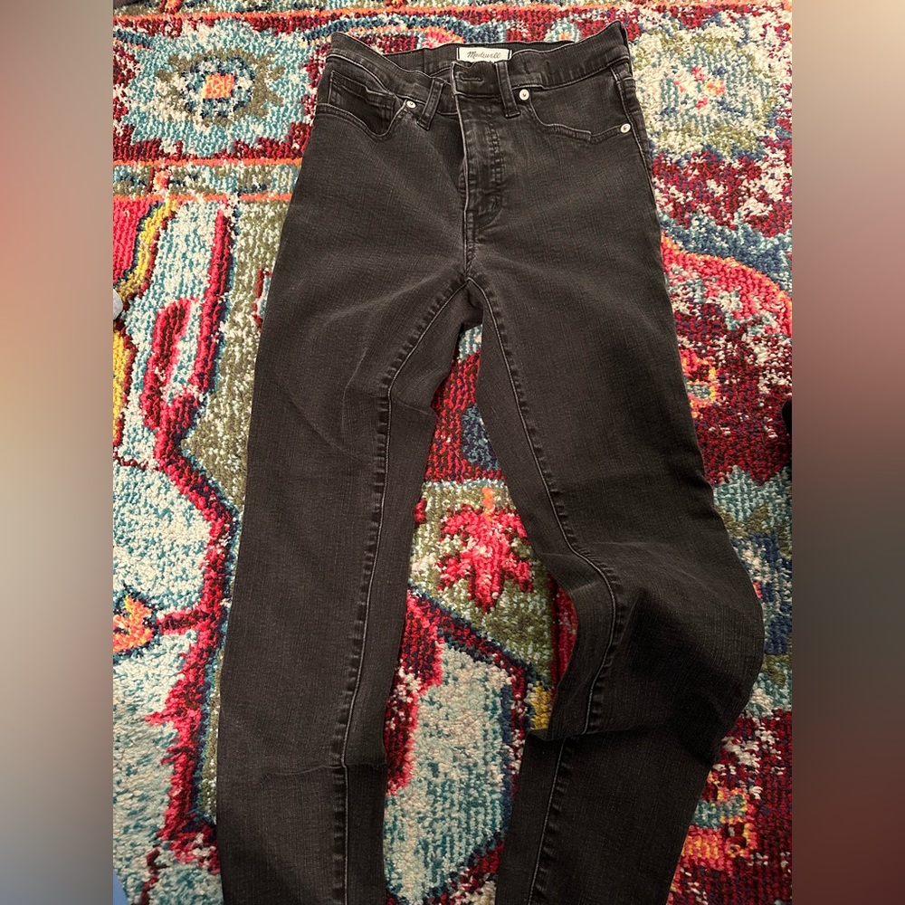 Size 27 Madewell black jeans
